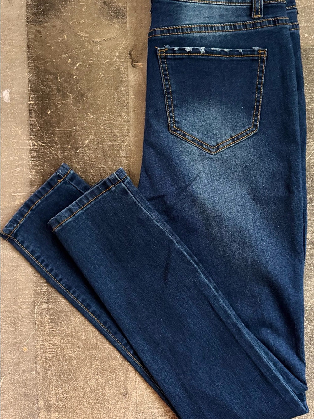 Nine Planet Boutique Women's Dark Indigo Stretch Skinny Jeans